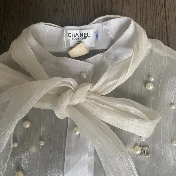 CHANEL BOUTIQUE PEARL TIE NECK BLOUSE - Picture 3 of 6